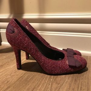 Shoes- cute pink tweed. Perfect for spring!